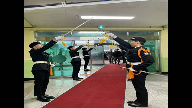 '2023.12.15. 해군부사관맞춤형교육과정(POTC) 개설 협약식' 썸네일이미지