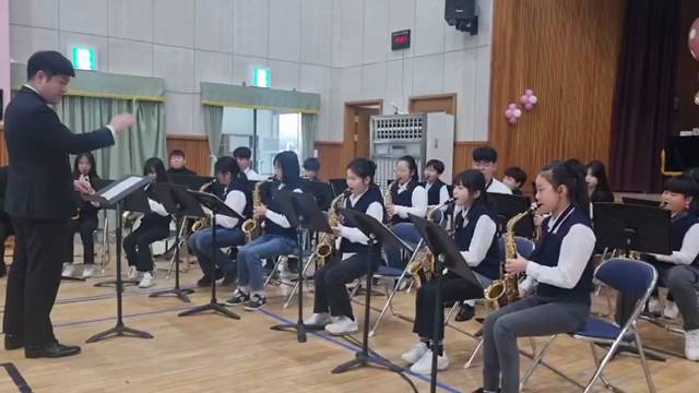 '2024.2.8 졸업식 축하공연' 썸네일이미지