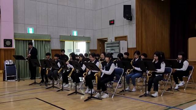 '2024 학부모 총회 공연' 썸네일이미지